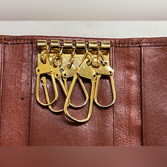 Burberry Key Case - Picture 11 of 11